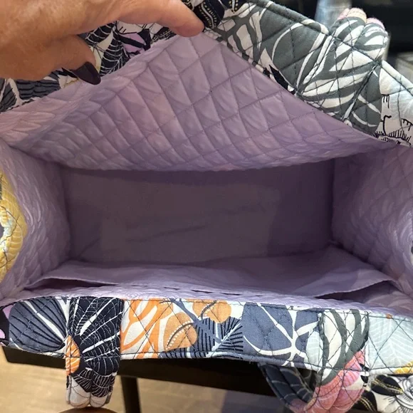 Vera Bradley, Palm Floral, Vibrant Quilted Floral Accessory Set - Picture 2 of 16